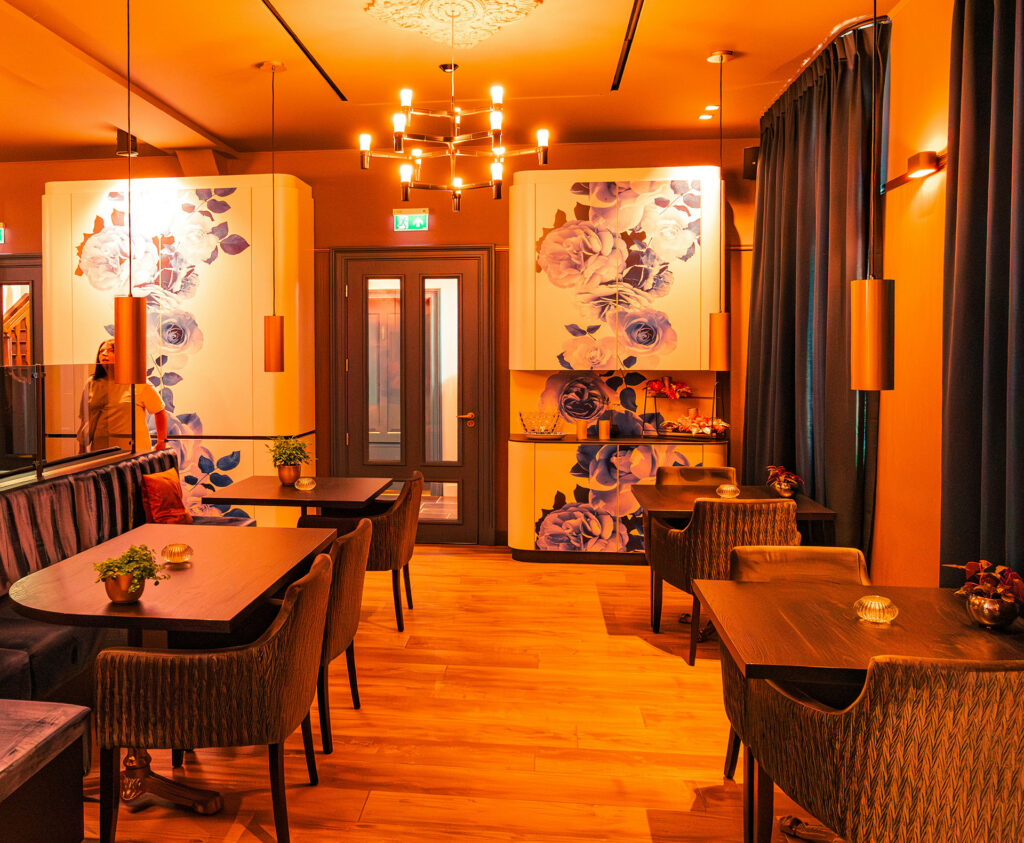 Feature wall mural concept for restaurant and bar interiors with statement focal point